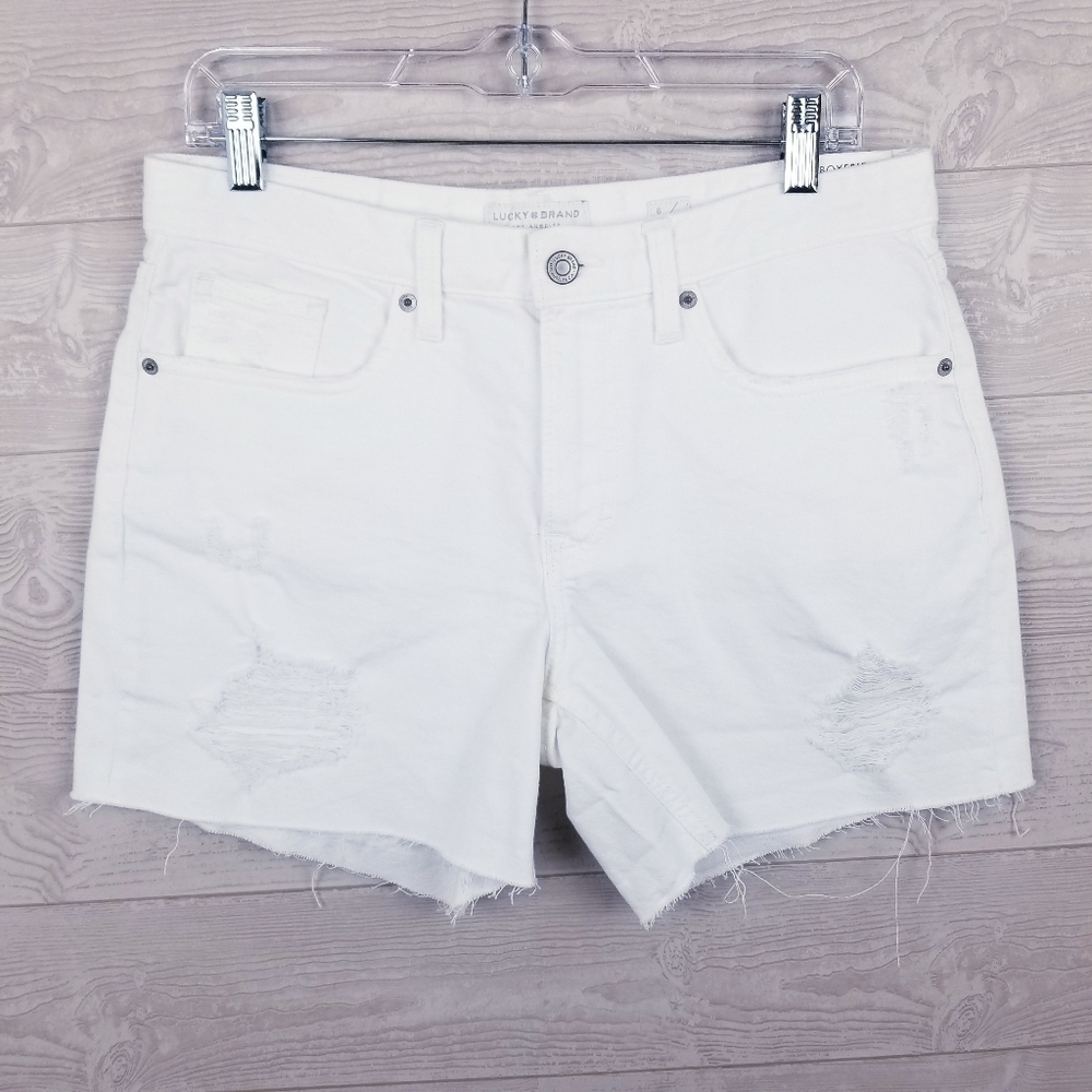 Lucky Brand White Boyfriend Short NWT size 29